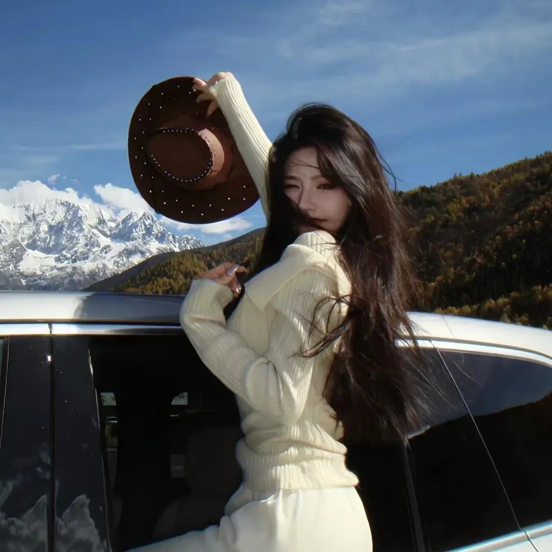 为黛茜小姐开车