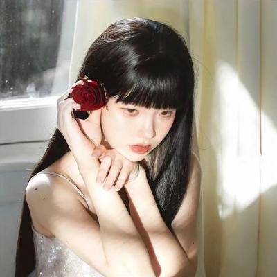 白色的女人
